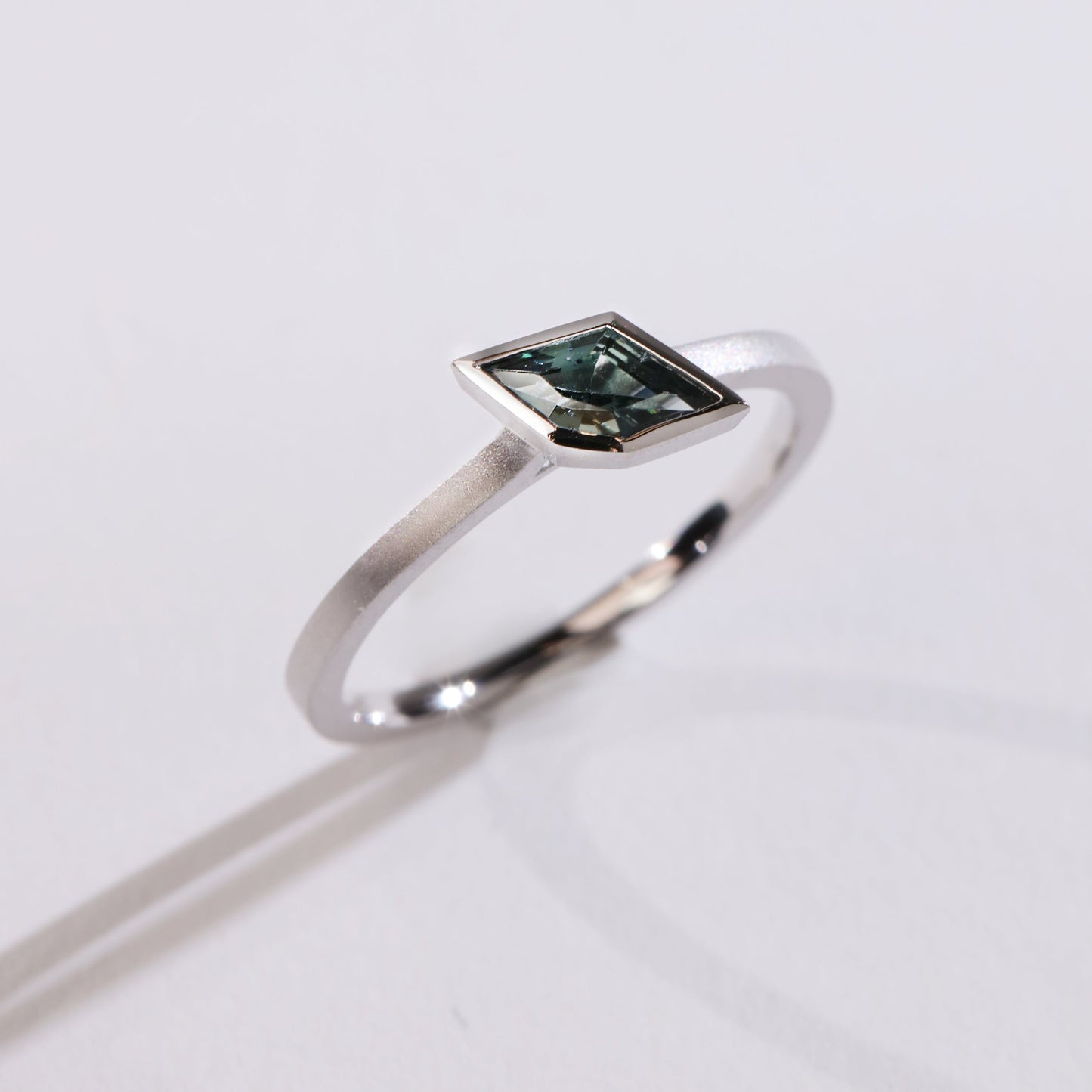 Fancy-shaped Spinel 18K White Gold Ring