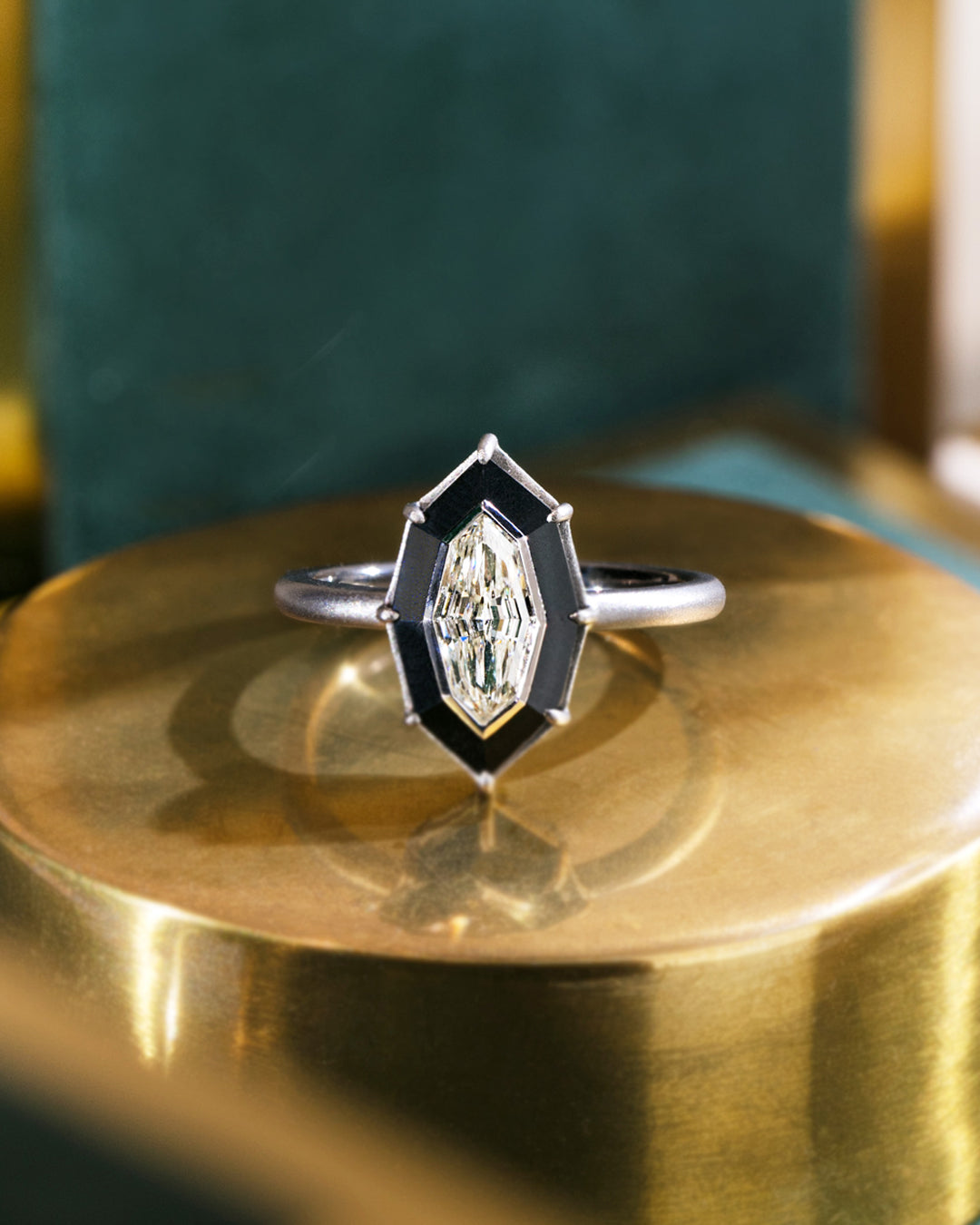 Tailor-cut Onyx Choola-cut Diamond 18K Gold Ring