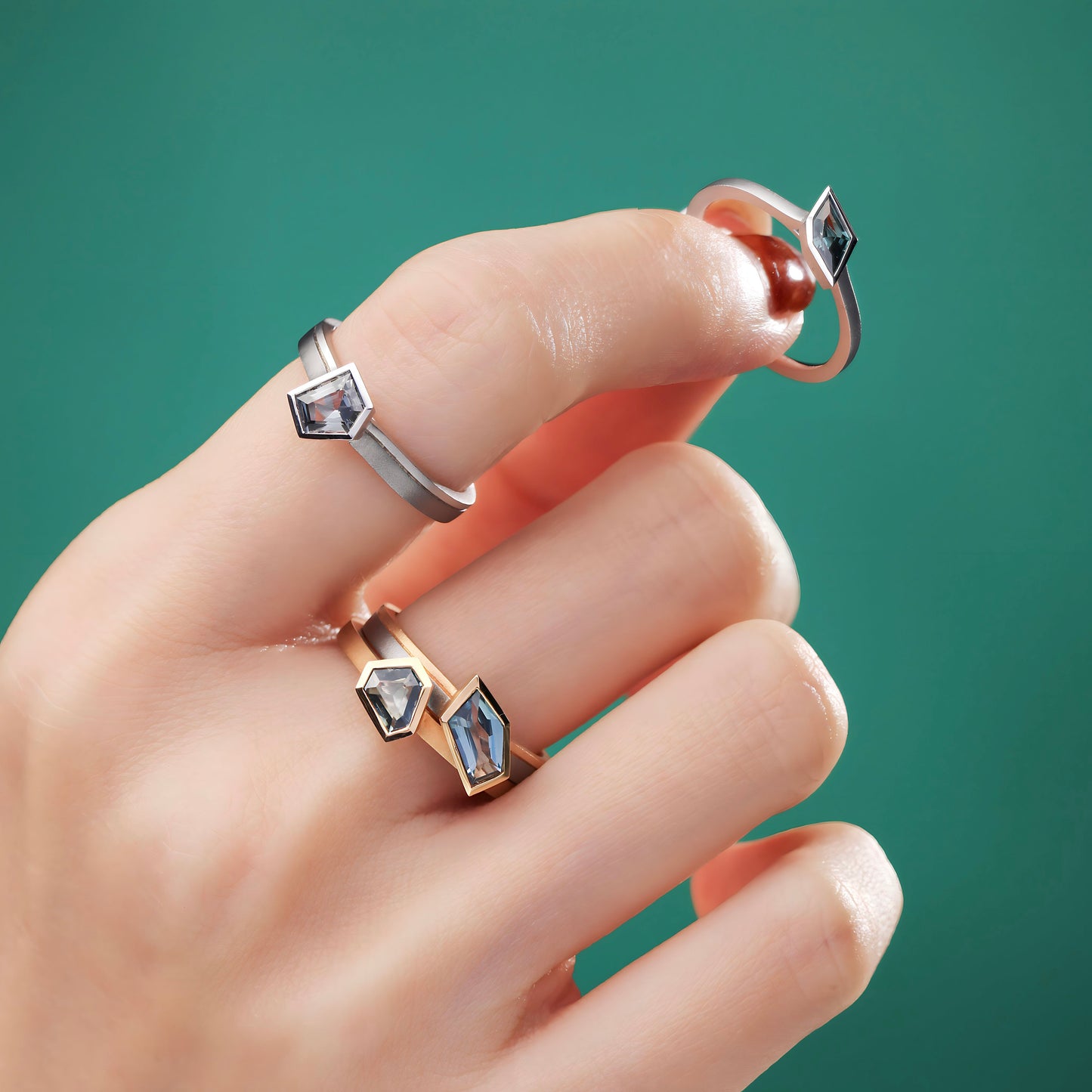 Fancy-shaped Spinel 18K White Gold Ring