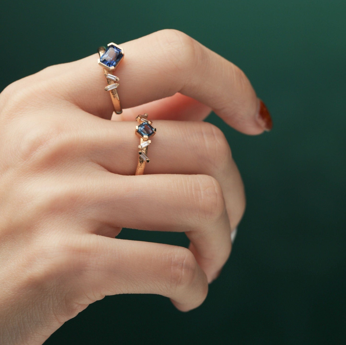 Blue Sapphire & Diamond 18K Gold Ring