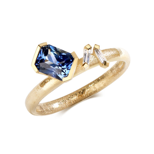 Blue Sapphire & Diamond 18K Gold Ring